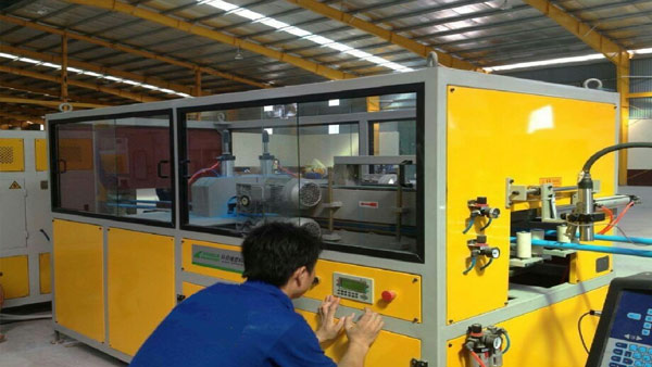 隆翔駿與湖北大洋塑膠成功合作，打造PVC管材擠出生產線